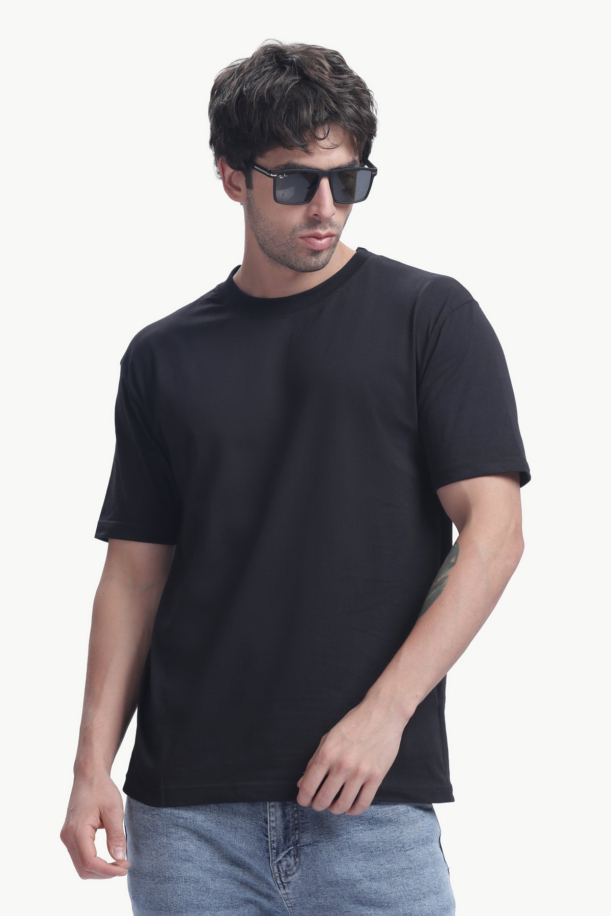 Plain Half Sleeve T-Shirt (Black)
