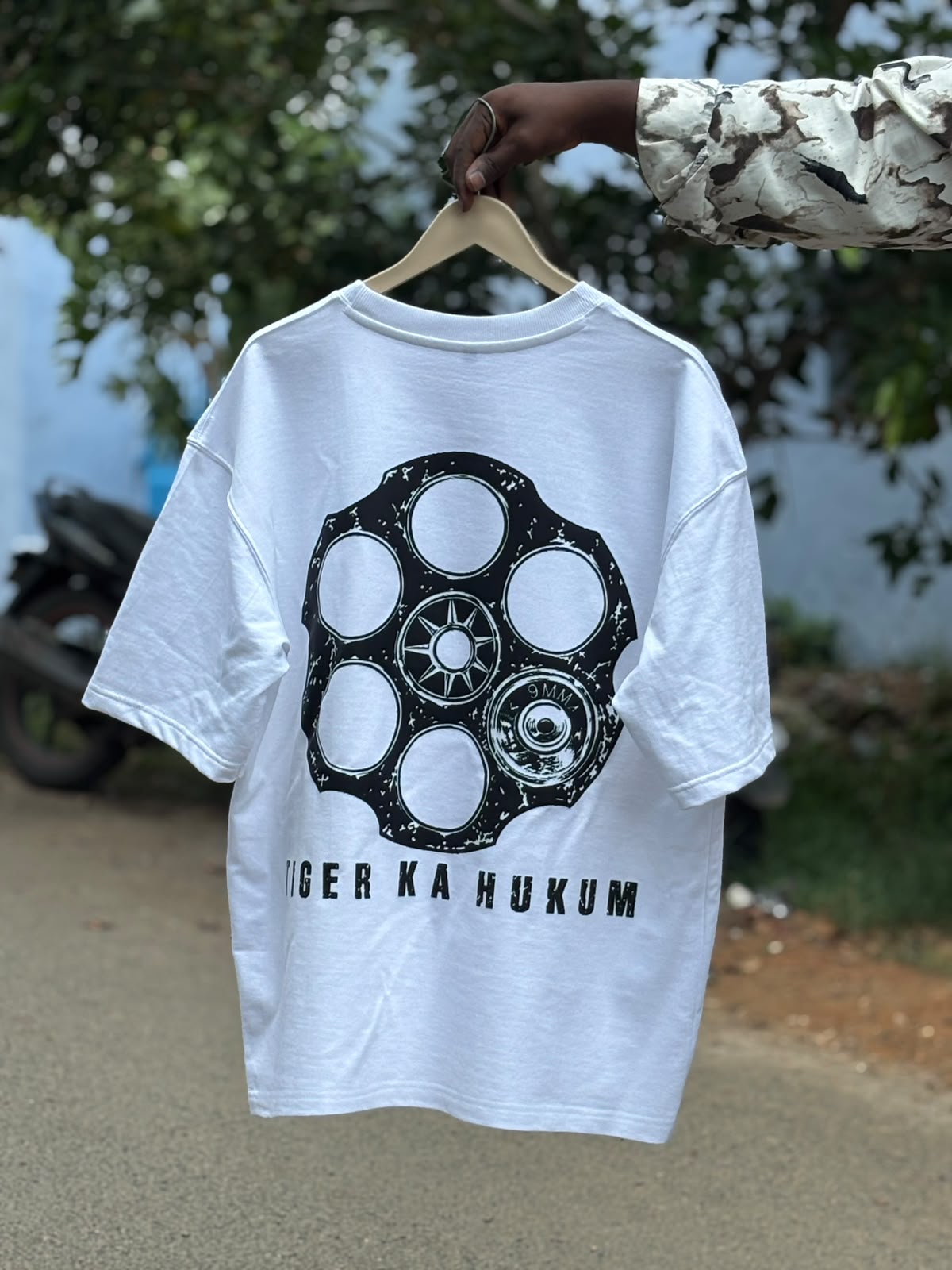 Jailer Hukum Oversized T-Shirt – White